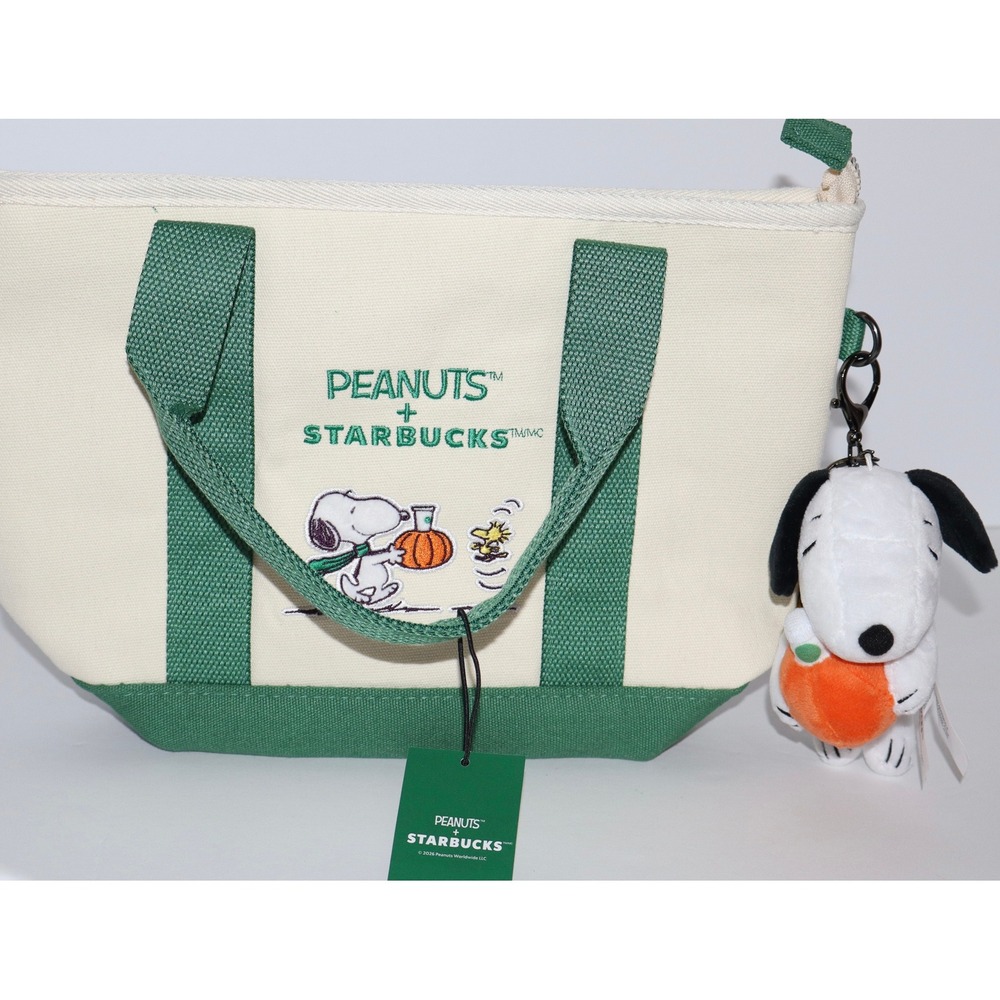 Starbucks x Peanuts 2026 Snoopy Canvas Tote Bag & Plush Charm Keychain Set - Picture 2 of 16